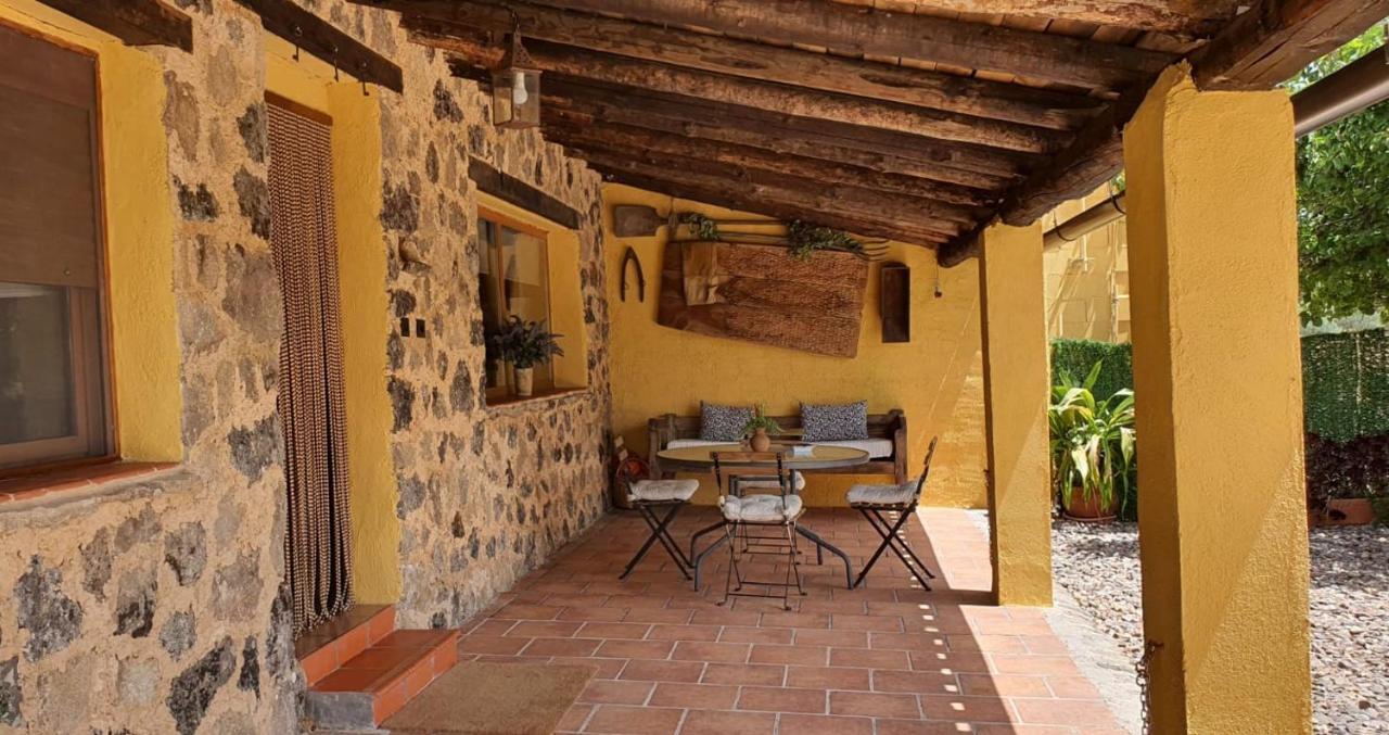 Casa Rural Las Traviesas Канделеда Экстерьер фото